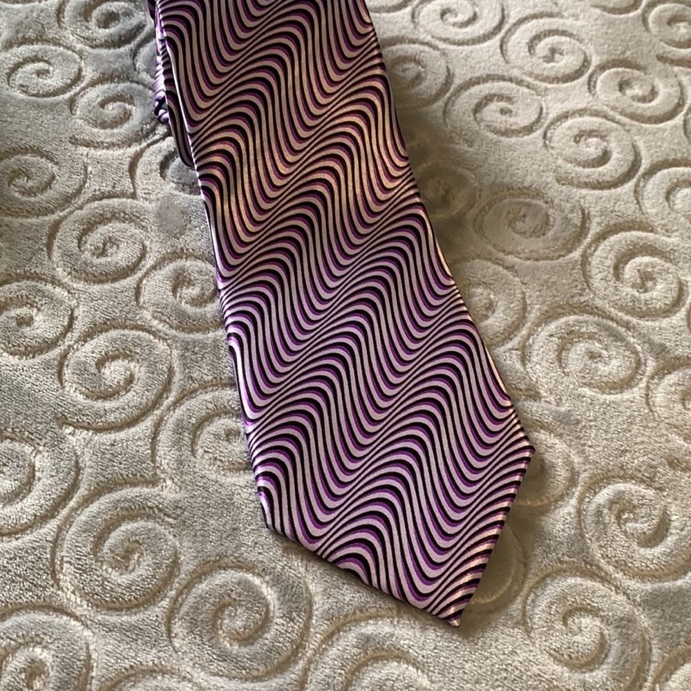 Necktie purple & gray swirl, 4” wide